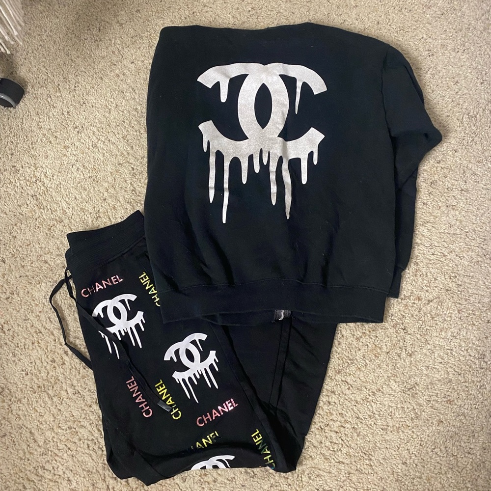 Sweatsuit